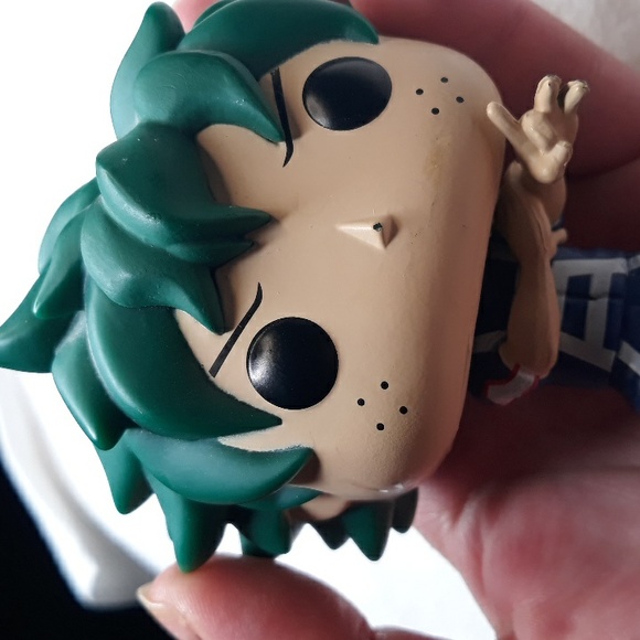 Deku My Hero Academia Funko Pop Collectable Figurine (4 inches tall) - Picture 3 of 10